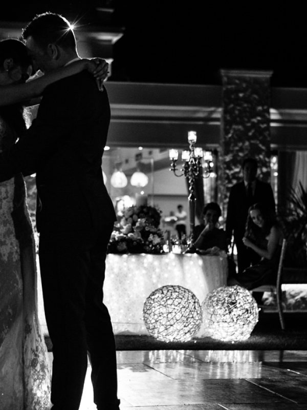 Dazzling night – Wedding at Ktima Orizontes in Greece