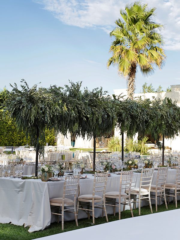 Gold & White glam – Wedding at Ktima Orizontes in Greece